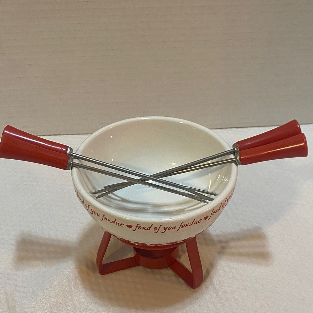 PAI Fondue Serving Set “Fond of you Fondue” & Red Hearts with 4 Serving Forks - Picture 8 of 10